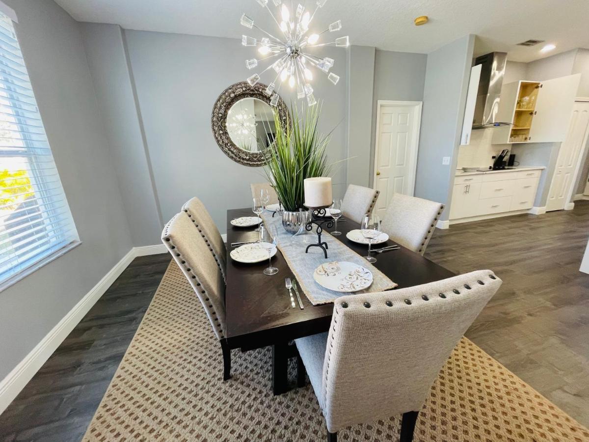 Paradise Heated Pool Home Near Img And Siesta Key Beach 브레던톤 외부 사진