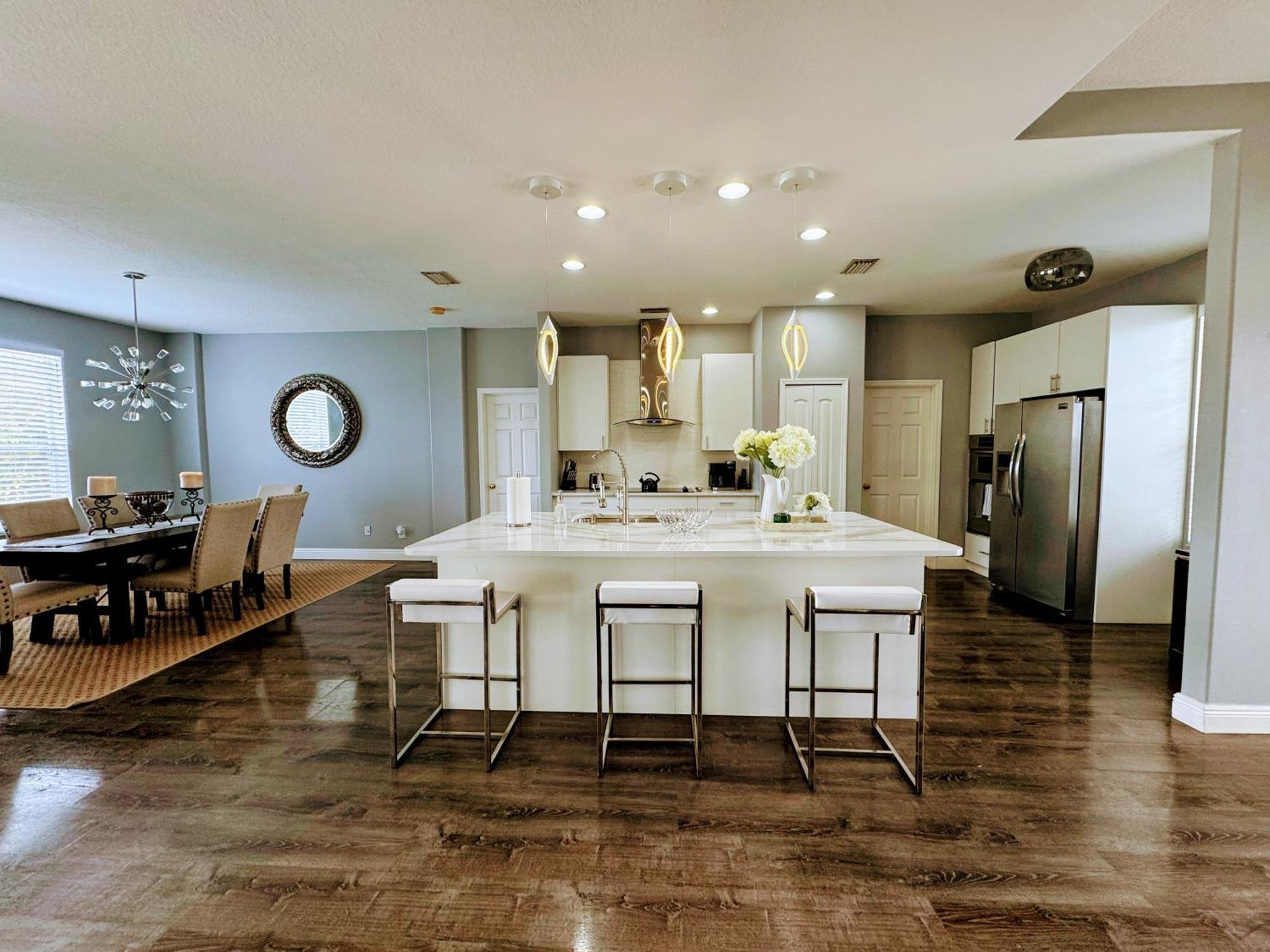 Paradise Heated Pool Home Near Img And Siesta Key Beach 브레던톤 외부 사진